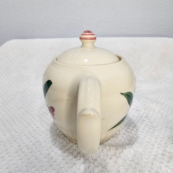 Vintage Shawnee Pottery Teapot Red Flowers Vertical Ribs 5 Cup 1940s - Picture 5 of 8
